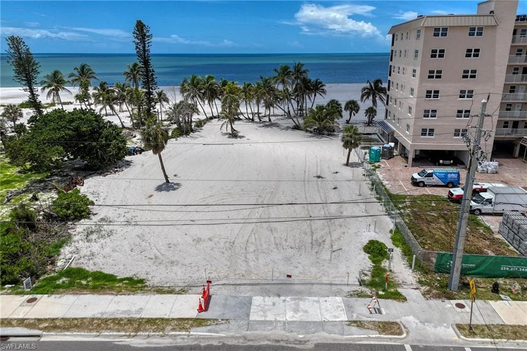 7798 Estero BLVD FORT MYERS BEACH, FL 33931