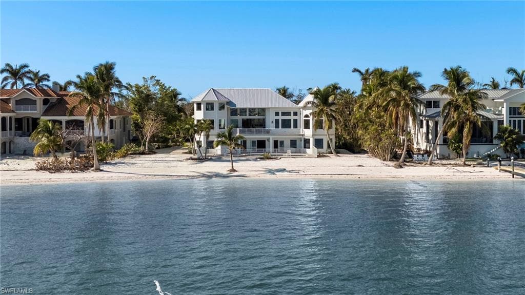 1083 Bird LN SANIBEL, FL 33957