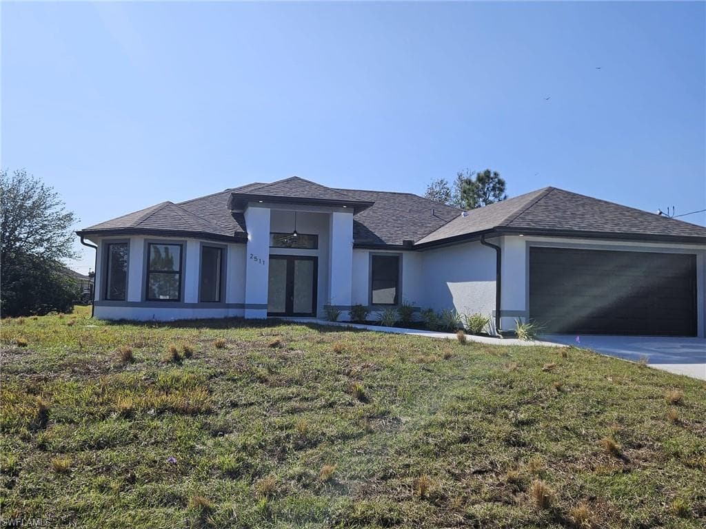 2511 37th ST SW LEHIGH ACRES, FL 33976