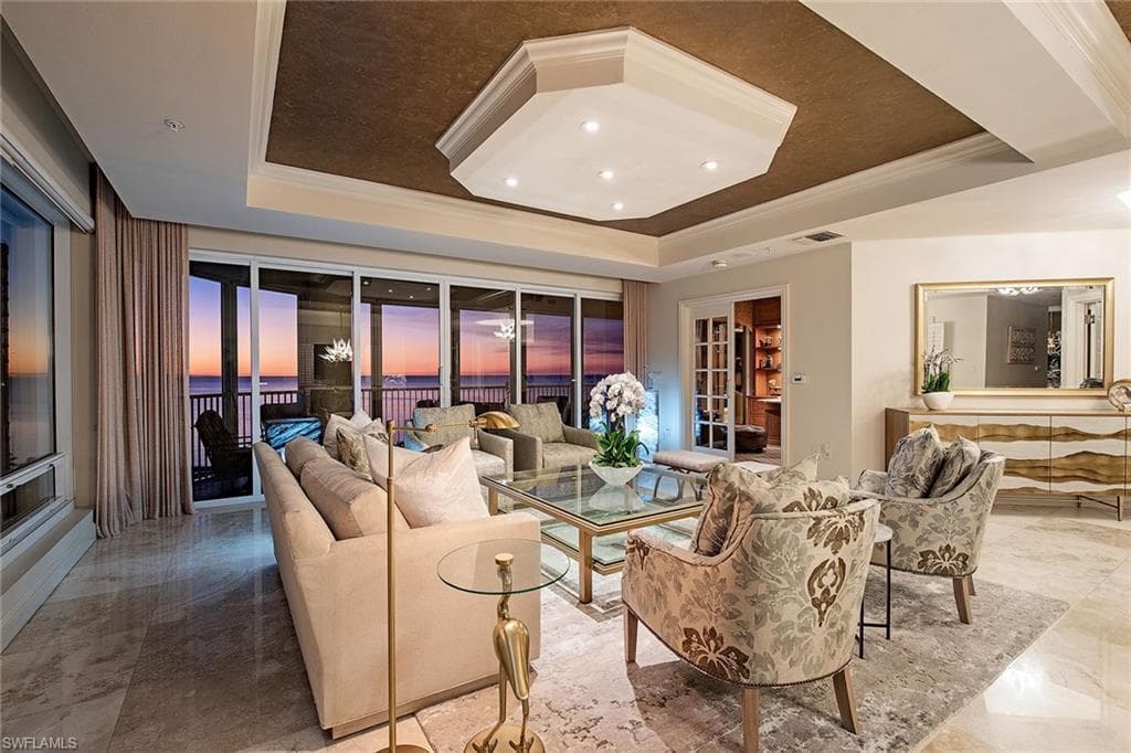 4201 Gulf Shore BLVD N 1401 NAPLES, FL 34103