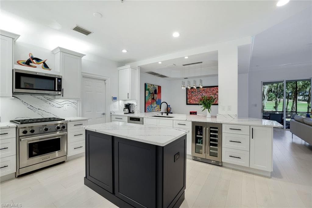 2830 TIBURON BLVD E 101 NAPLES, FL 34109