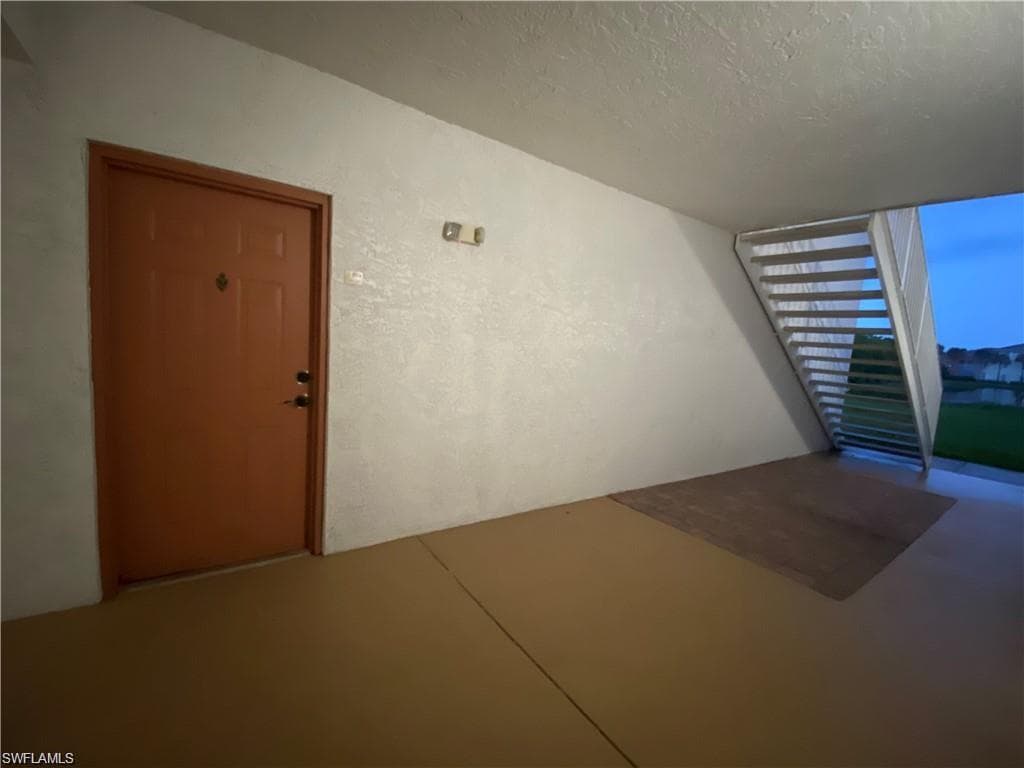 6490 Aragon WAY 103 FORT MYERS, FL 33966
