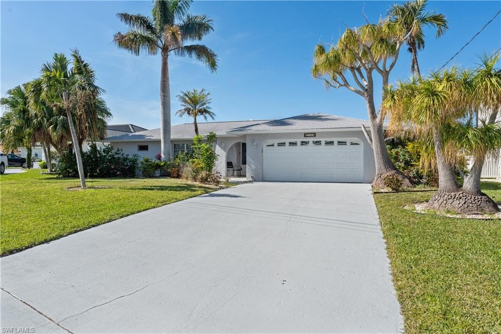3718 SE 21st AVE CAPE CORAL, FL 33904