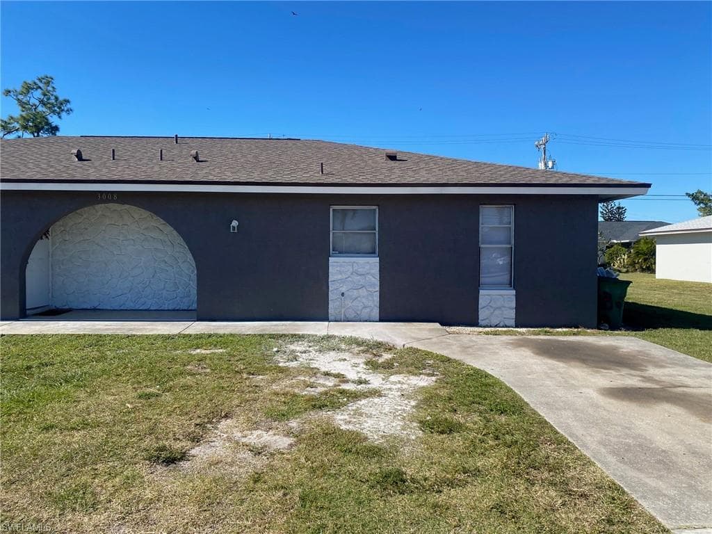 3008 Santa Barbara BLVD B CAPE CORAL, FL 33914