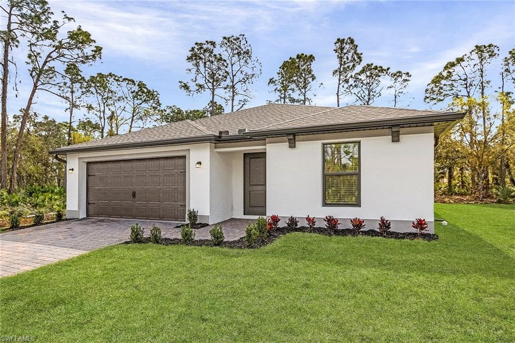 3015 NE 1st PL CAPE CORAL, FL 33909