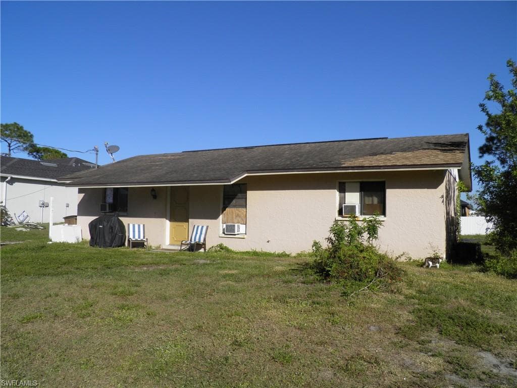 4320 6th ST W LEHIGH ACRES, FL 33971