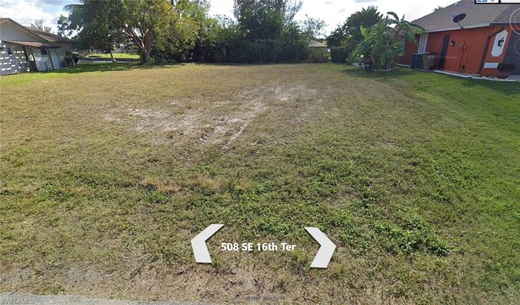 508 SE 16th TER CAPE CORAL, FL 33990