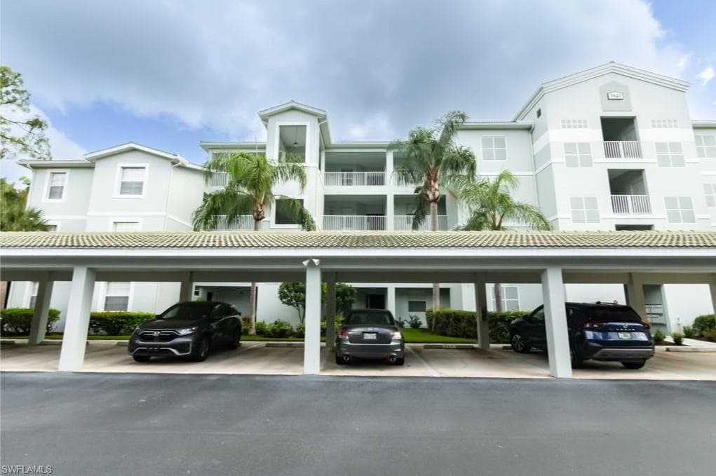 3980 Loblolly Bay DR 6-102 NAPLES, FL 34114