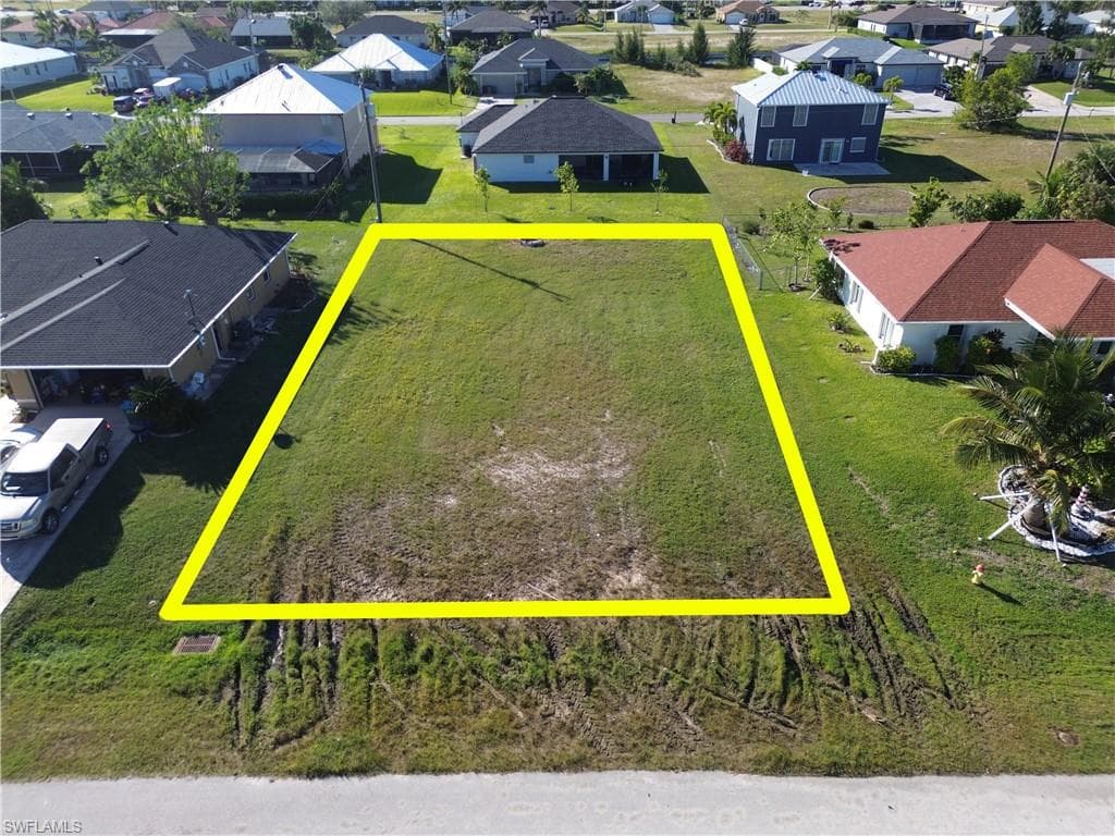 3510 SW 14th PL CAPE CORAL, FL 33914