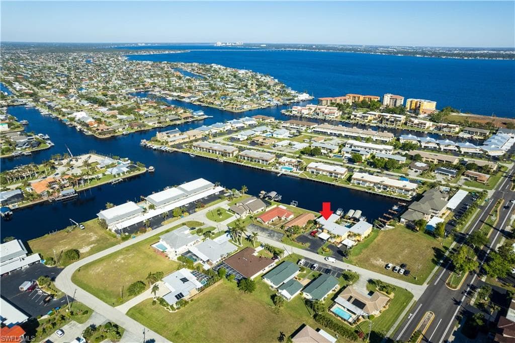 4115 SE 18th PL 102 CAPE CORAL, FL 33904