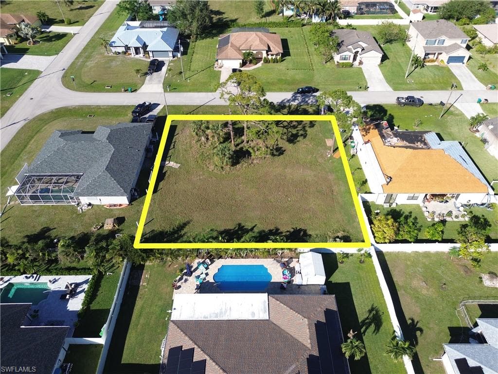 1628 SW 14th ST CAPE CORAL, FL 33991