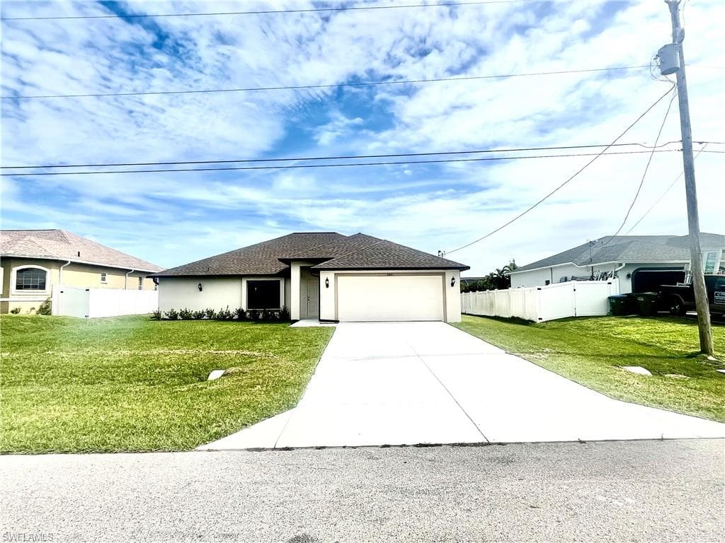 2201 SW 19th PL CAPE CORAL, FL 33991
