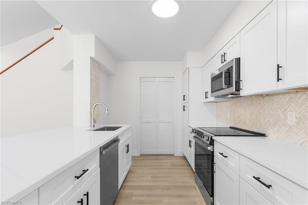 28760 Carmel WAY BONITA SPRINGS, FL 34134