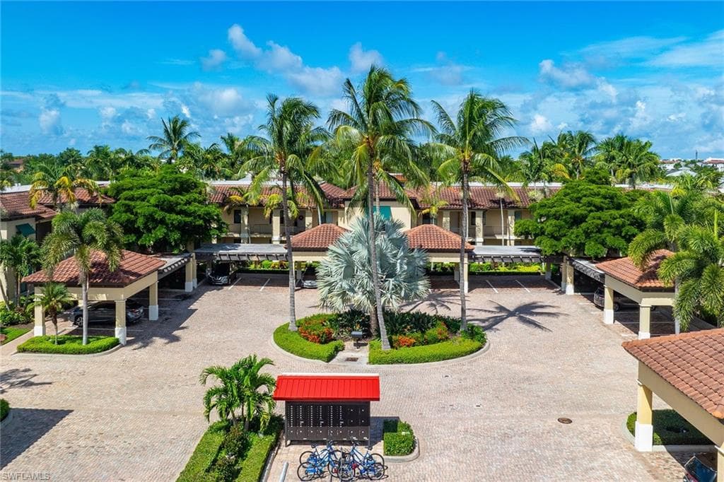985 Sandpiper ST I201 NAPLES, FL 34102