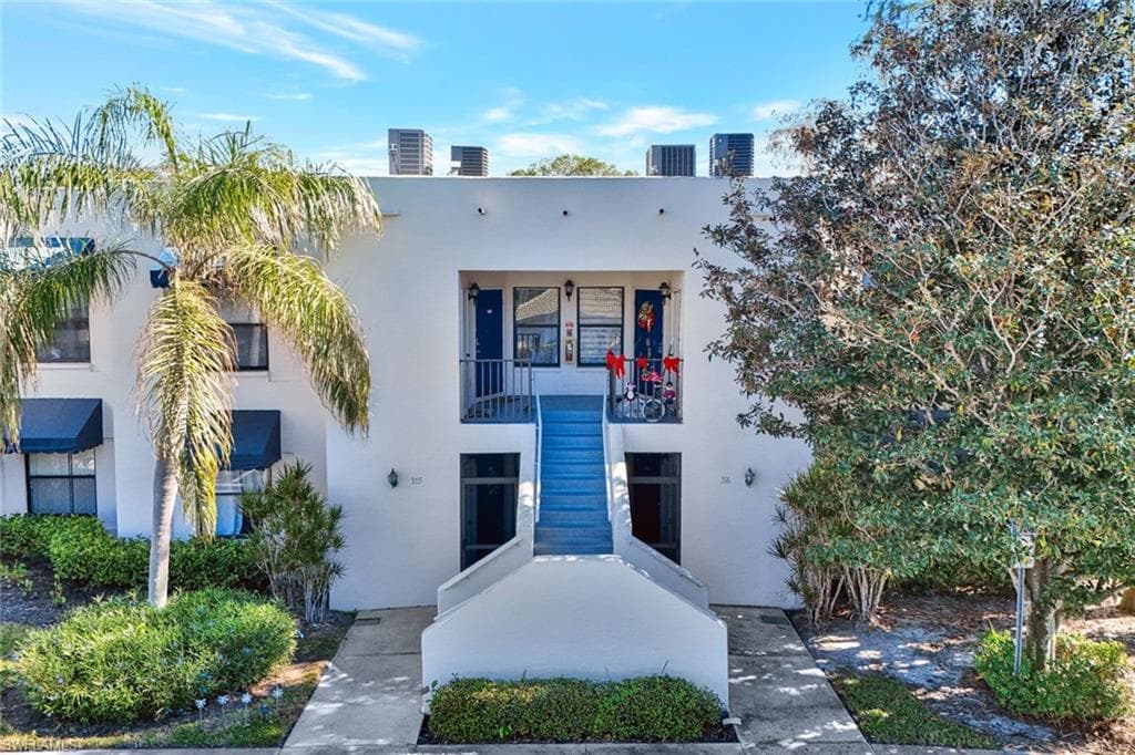 3311 Europa DR 325 NAPLES, FL 34105