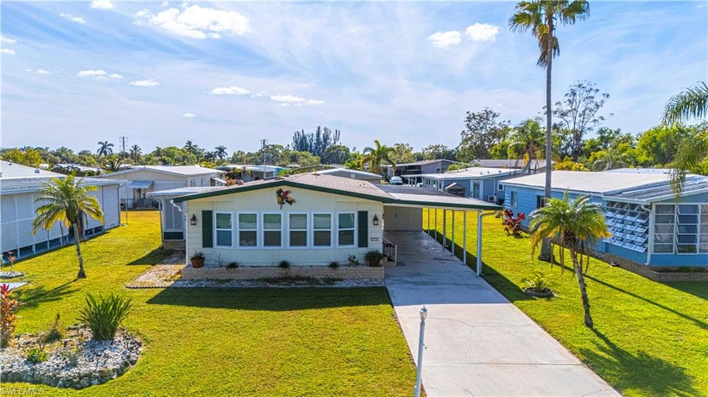 270 Pine Key LN 204 NAPLES, FL 34114