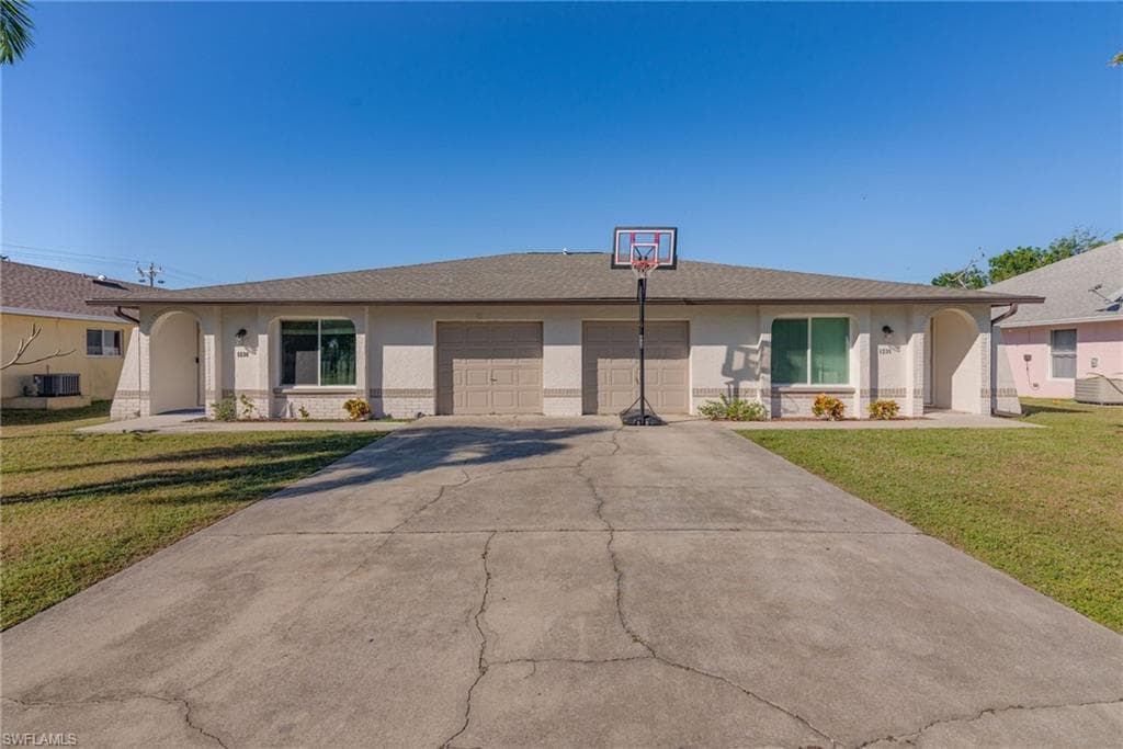 1238 SE 24th AVE CAPE CORAL, FL 33990