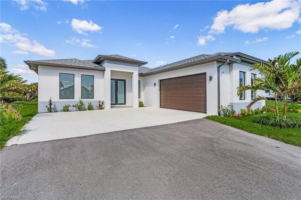 641 37TH AVE NW NAPLES, FL 34120