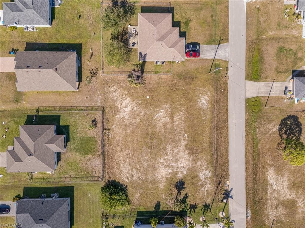 2830 NW 19th PL CAPE CORAL, FL 33993