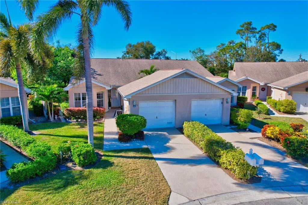 2505 Sailors WAY 129 NAPLES, FL 34109