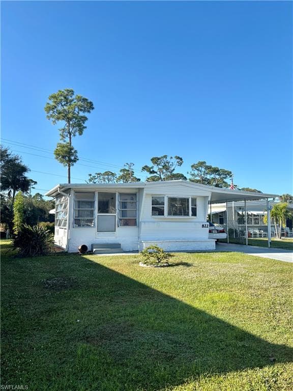 822 Hollyberry CT NORTH FORT MYERS, FL 33917