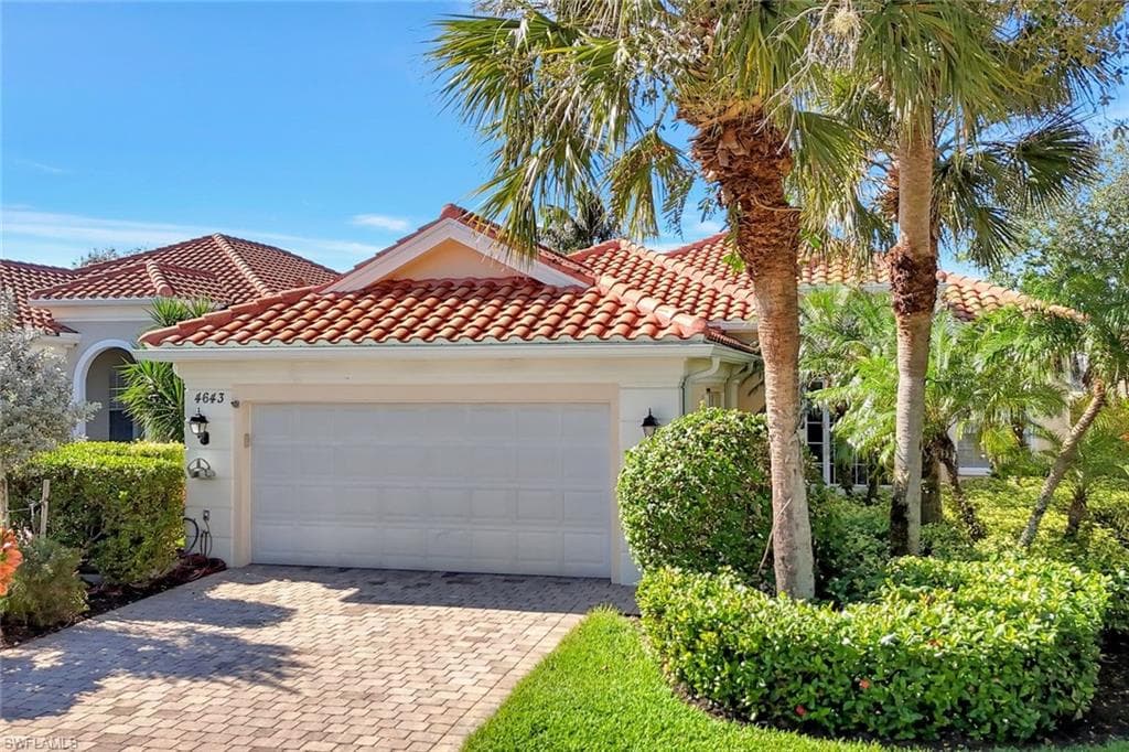 4643 Navassa LN NAPLES, FL 34119
