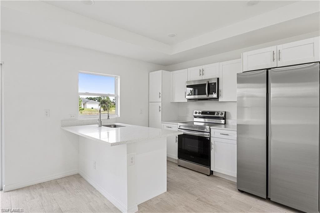 835 Palomino ST E LEHIGH ACRES, FL 33974