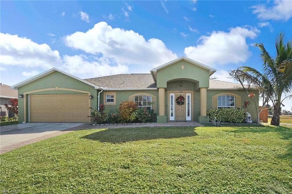 720 SW 10th ST CAPE CORAL, FL 33991