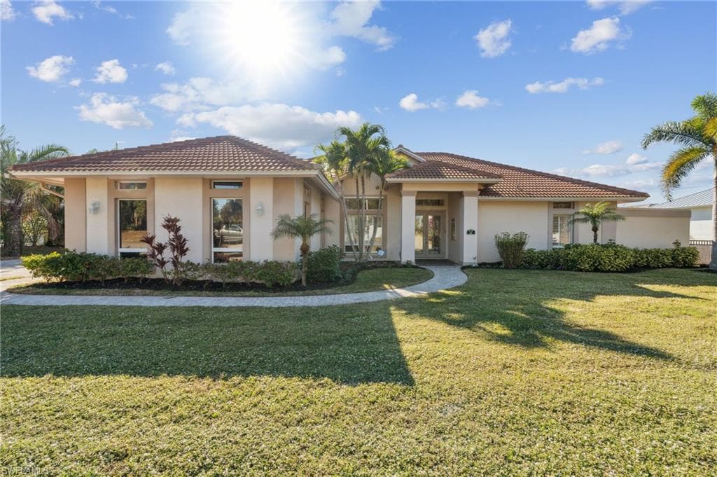 830 Caxambas DR MARCO ISLAND, FL 34145