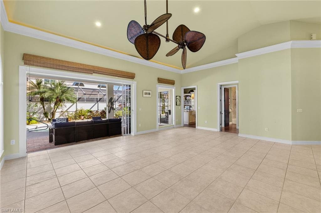 2216 Paget CIR NAPLES, FL 34112