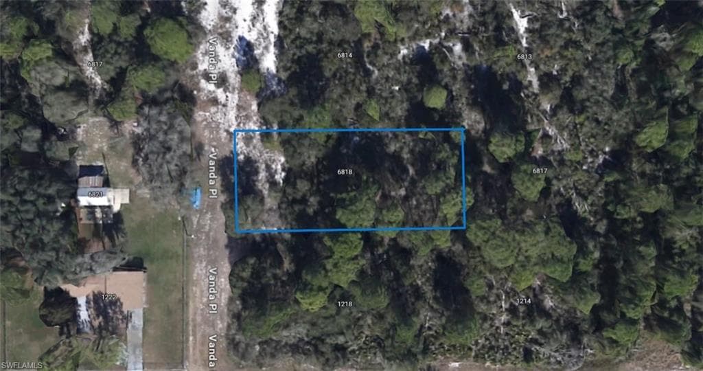 6818 Vanda PL SEBRING, FL 33875