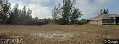 2124 21st ST CAPE CORAL, FL 33993
