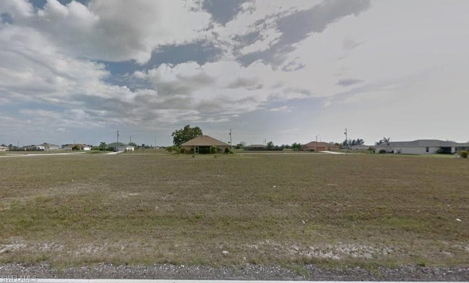 508 Kismet PKWY W CAPE CORAL, FL 33993