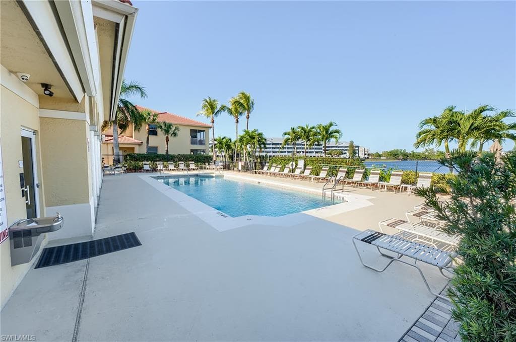 4241 Bellasol CIR 1922 FORT MYERS, FL 33916