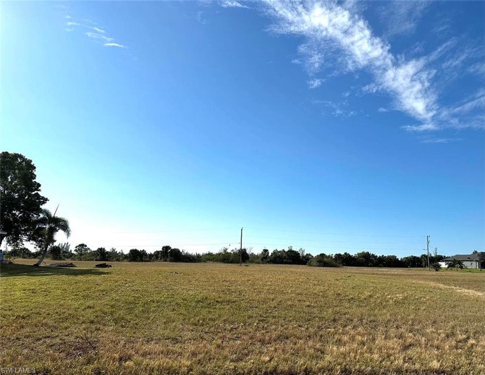 4718 NW 36th TER CAPE CORAL, FL 33993
