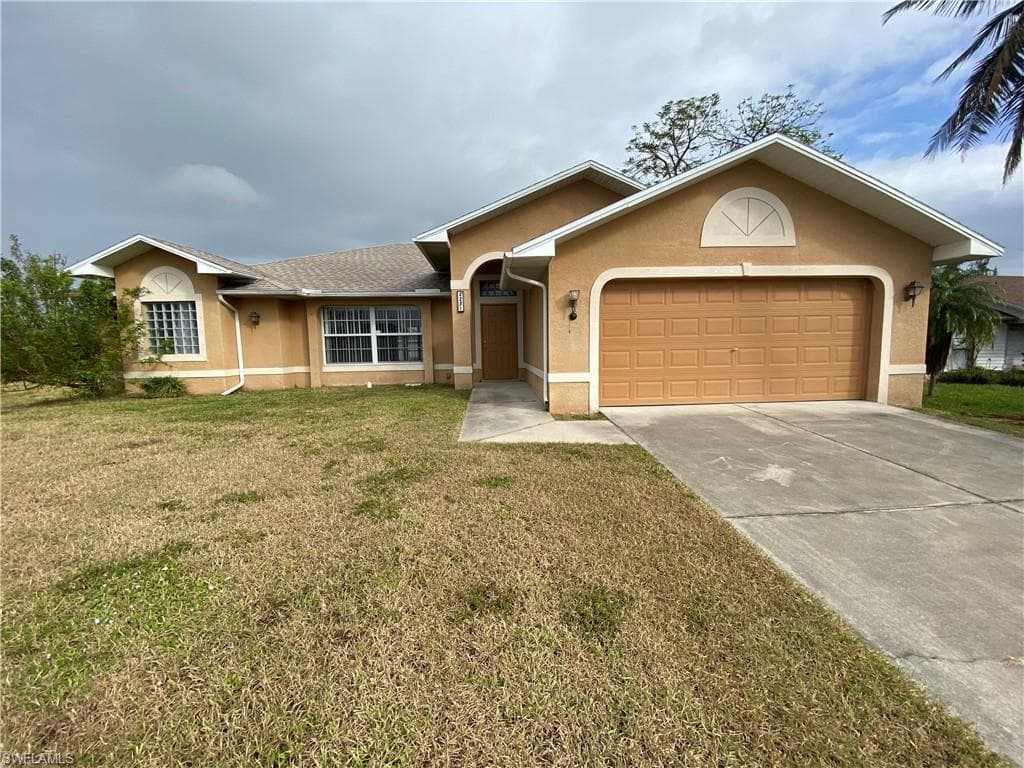 2251 SW 4th ST CAPE CORAL, FL 33991