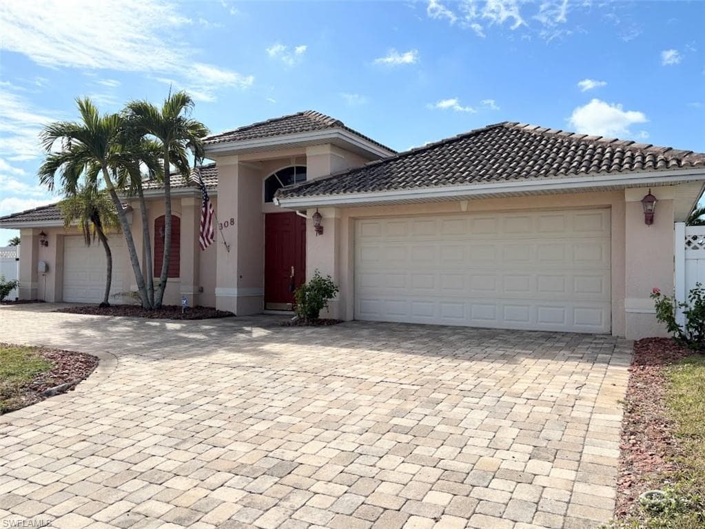 308 Nicholas PKWY E CAPE CORAL, FL 33990