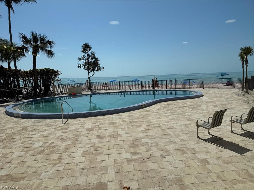 3399 Gulf Shore BLVD N 505 NAPLES, FL 34103