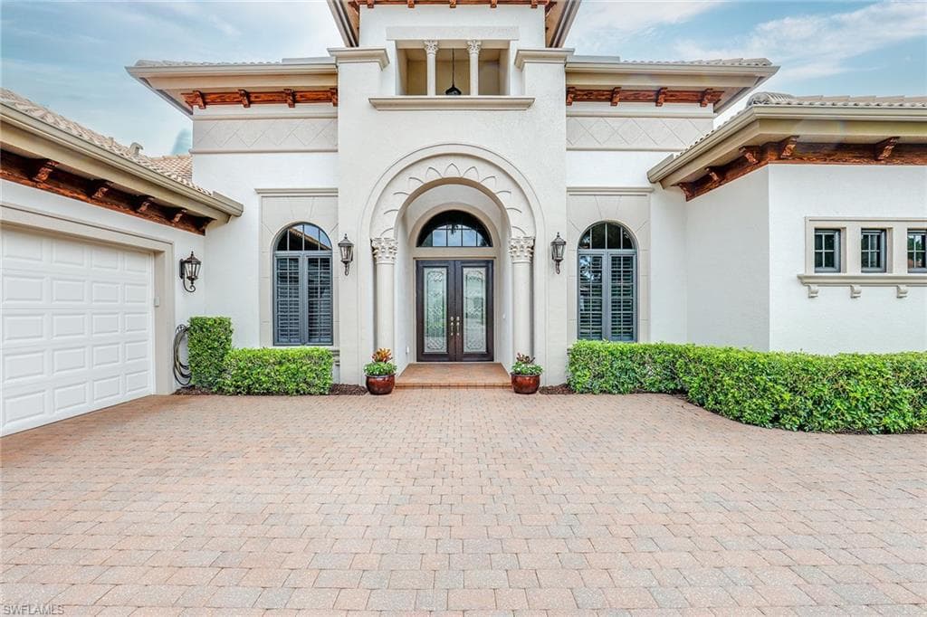 7440 Byrons WAY NAPLES, FL 34113