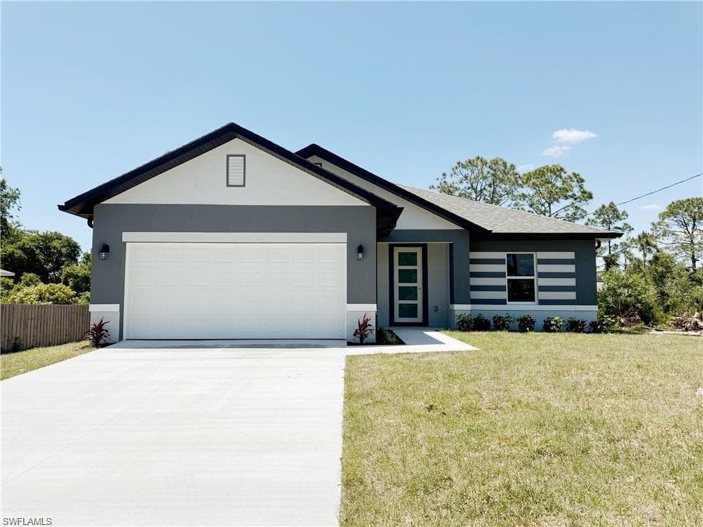 538 Oakfield AVE LEHIGH ACRES, FL 33974