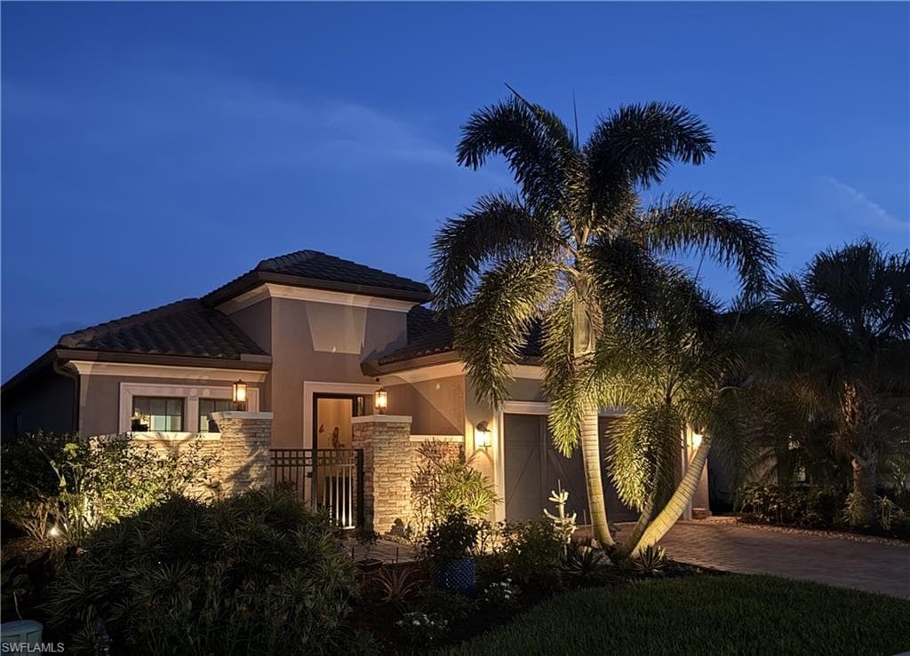 8524 Sevilla CT NAPLES, FL 34114