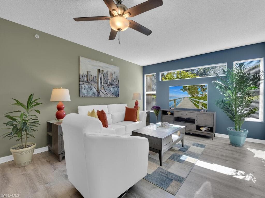 8861 Colonnades CT W 211 BONITA SPRINGS, FL 34135