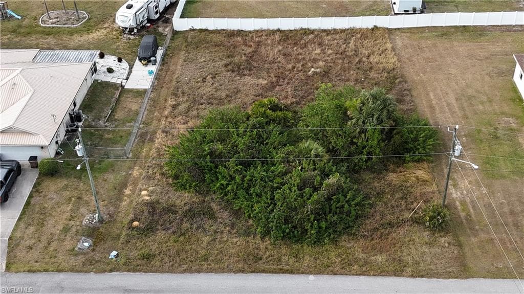 2409 Claude AVE N LEHIGH ACRES, FL 33971