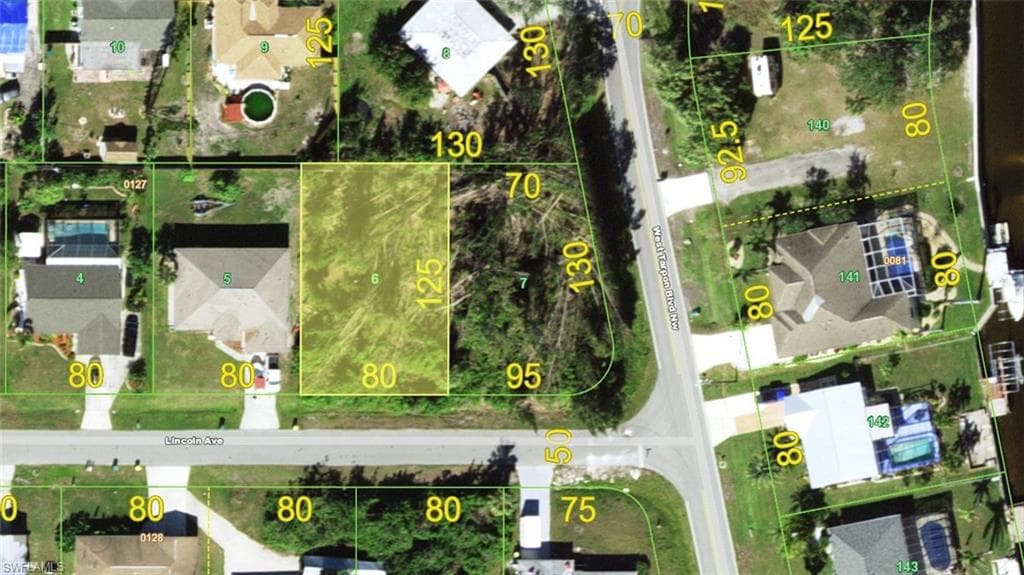 528 Lincoln AVE NW PORT CHARLOTTE, FL 33952