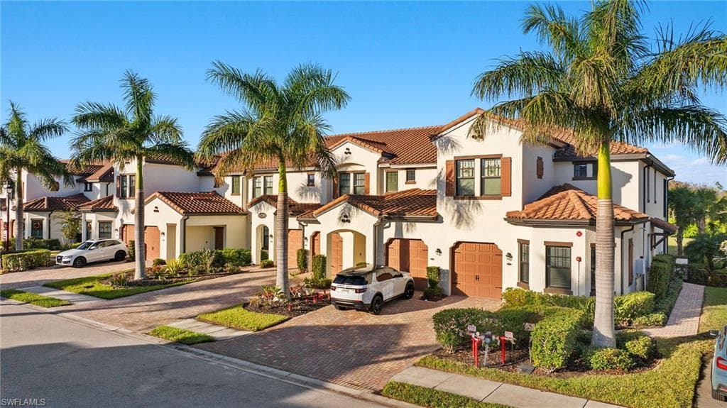11780 Grand Belvedere WAY 103 FORT MYERS, FL 33913