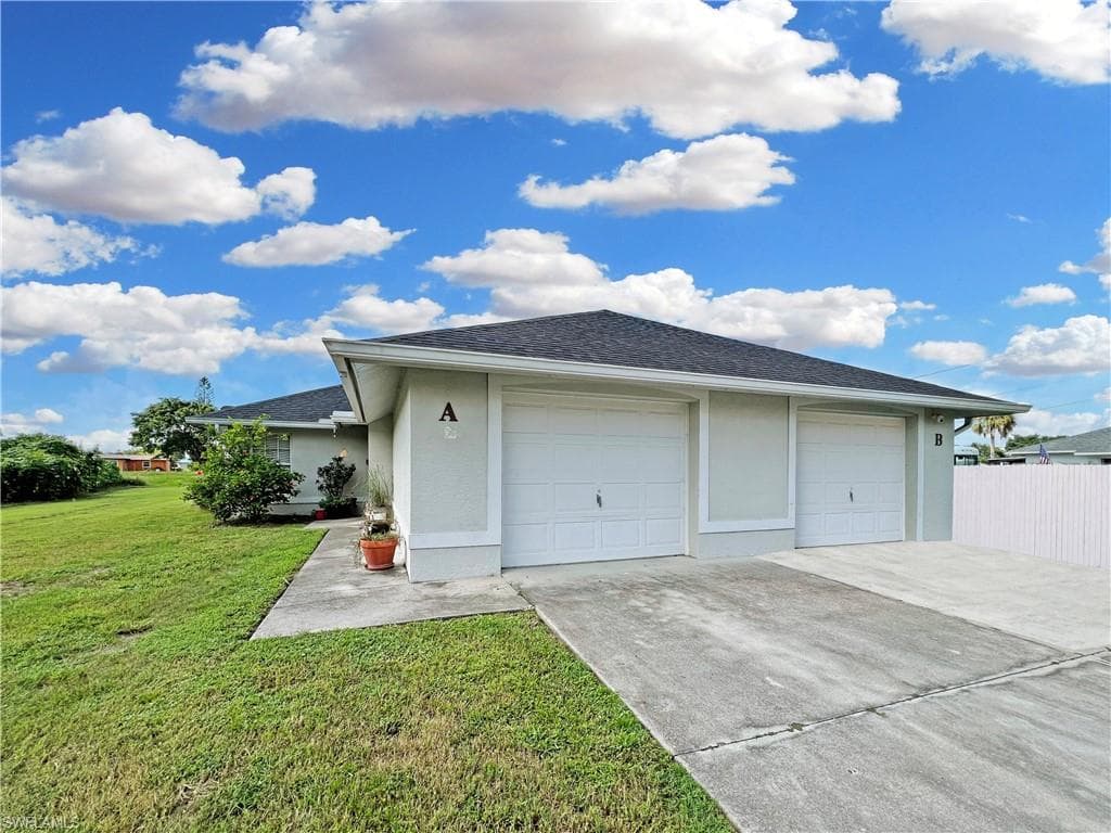201 Schoolside DR A LEHIGH ACRES, FL 33936