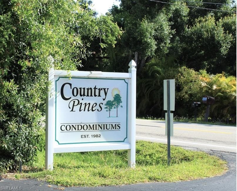 1221 Barrett RD 905 NORTH FORT MYERS, FL 33903