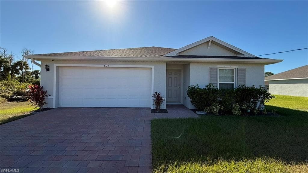 625 Lionel CT LEHIGH ACRES, FL 33972