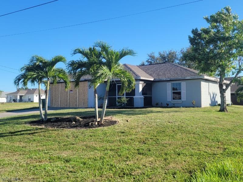 1400 10th ST CAPE CORAL, FL 33993