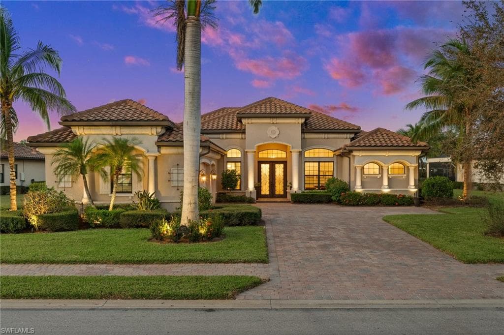 9872 Corso Bello DR NAPLES, FL 34113